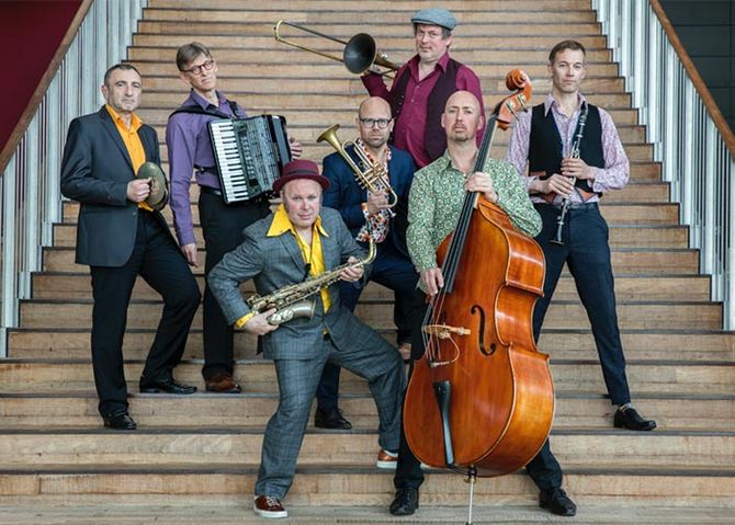 Amsterdam Klezmer Band